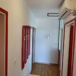 Nina, Pinta & Santa Maria Apartman Nova Vas