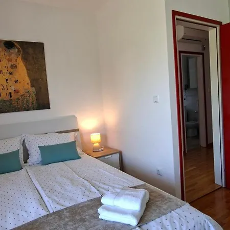 Apartamento Nina, Pinta & Santa Maria *