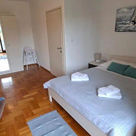 Apartment Nina, Pinta & Santa Maria Nova Vas (Porec)