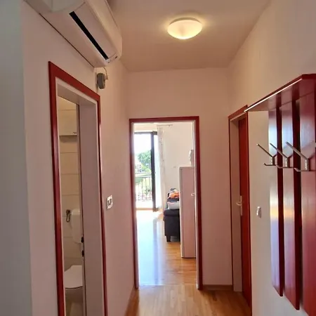 Apartman Nina, Pinta & Santa Maria *
